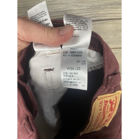 Levis 724 Womens Jeans Burgundy 26 x 32 High Rise Straight Corduroy Pants - Picture 9 of 9